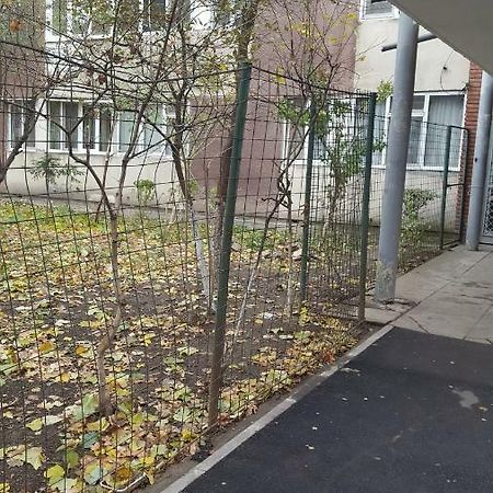 ブカレストGarsonieraアパートメント エクステリア 写真